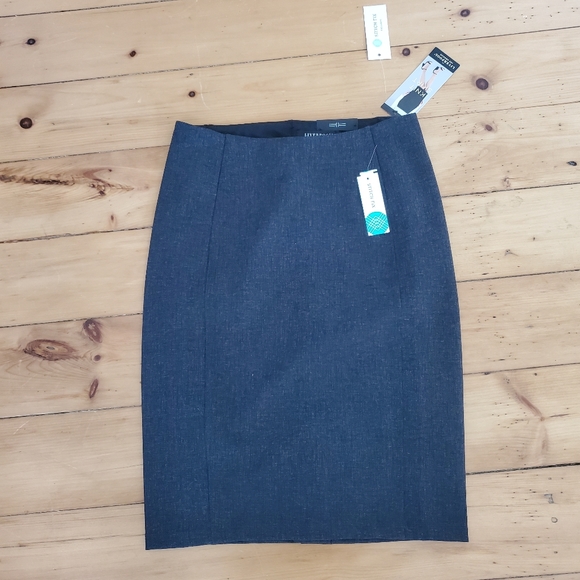 Stitch | Liverpool- Bia Pencil Grey Knit Skirt - Picture 4 of 9